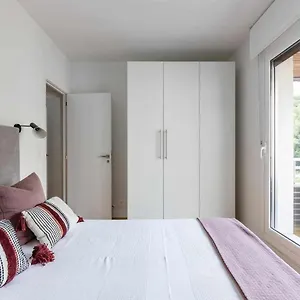 New Amara Friends Y Families Parking Apartamento